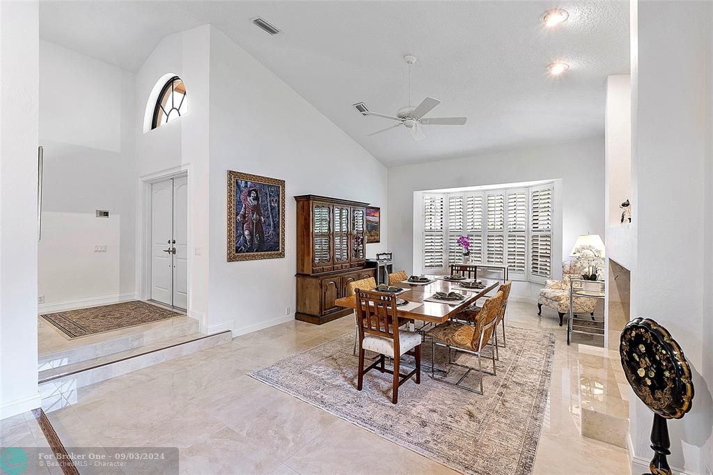 Recently Sold: $1,000,000 (4 beds, 3 baths, 2856 Square Feet)