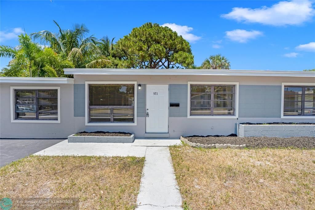 Recently Sold: $550,000 (5 beds, 3 baths, 1635 Square Feet)