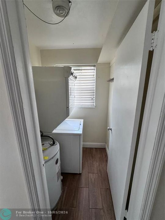 Active With Contract: $1,675 (1 beds, 1 baths, 600 Square Feet)