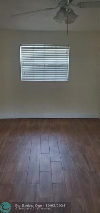 Active With Contract: $1,675 (1 beds, 1 baths, 600 Square Feet)