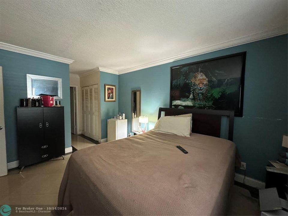 For Sale: $149,900 (1 beds, 1 baths, 675 Square Feet)