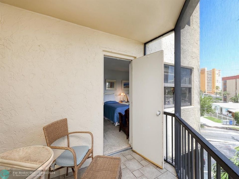 For Sale: $559,000 (2 beds, 2 baths, 1480 Square Feet)