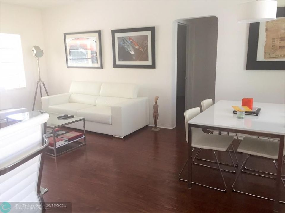 Recently Rented: $1,825 (1 beds, 1 baths, 600 Square Feet)