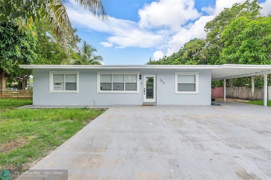 Recently Sold: $500,000 (3 beds, 2 baths, 1075 Square Feet)