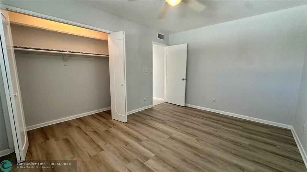 For Rent: $2,300 (2 beds, 2 baths, 1150 Square Feet)