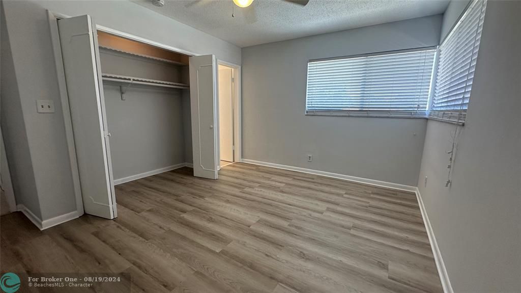 For Rent: $2,400 (2 beds, 2 baths, 1150 Square Feet)