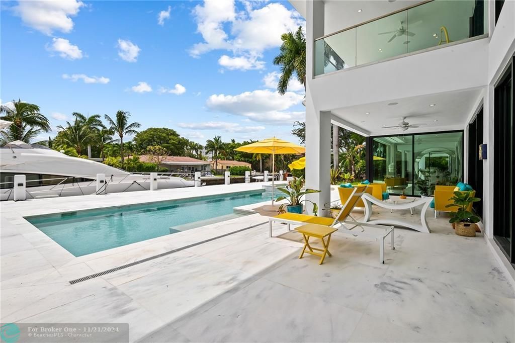 For Sale: $9,795,000 (8 beds, 8 baths, 6845 Square Feet)