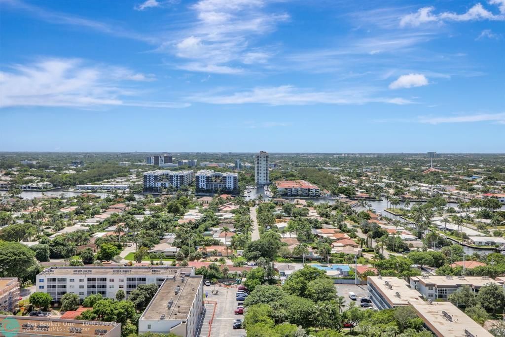 For Sale: $2,290,000 (2 beds, 3 baths, 2572 Square Feet)