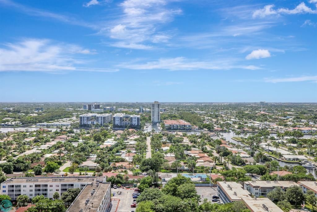 For Sale: $2,290,000 (2 beds, 3 baths, 2572 Square Feet)