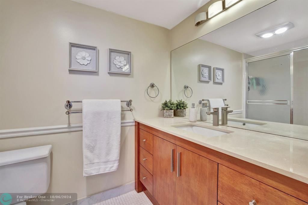 For Sale: $449,900 (2 beds, 2 baths, 1491 Square Feet)