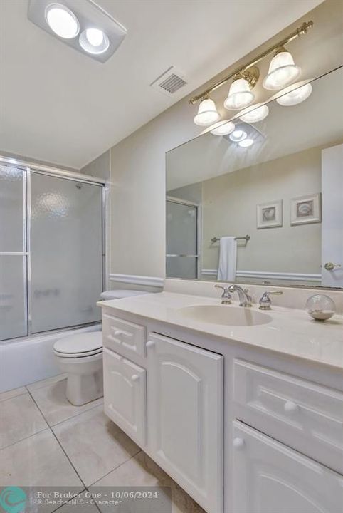 For Sale: $449,900 (2 beds, 2 baths, 1491 Square Feet)