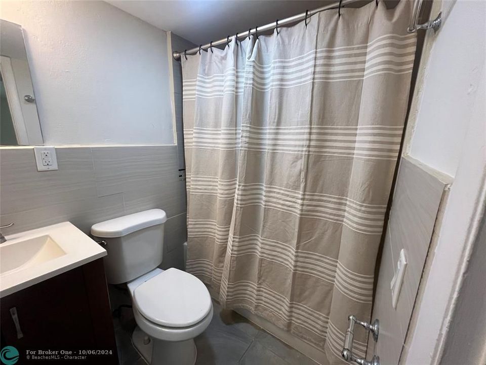 Recently Sold: $1,925 (2 beds, 1 baths, 8003 Square Feet)