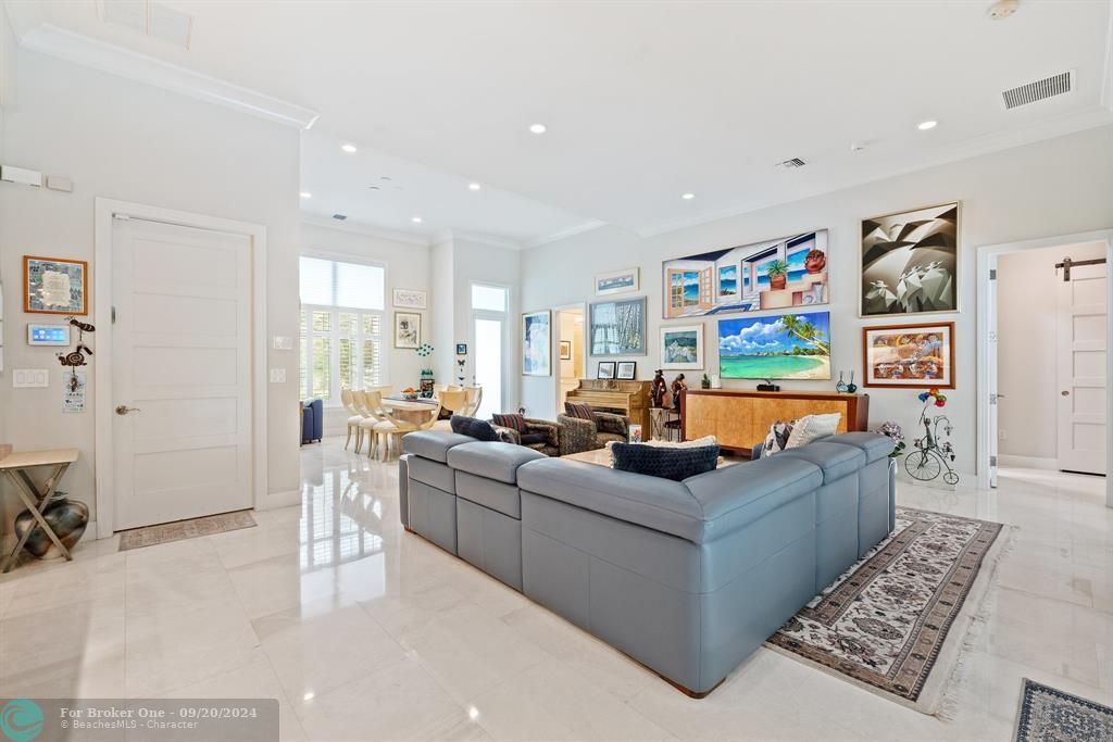 Active With Contract: $1,950,000 (4 beds, 3 baths, 2105 Square Feet)