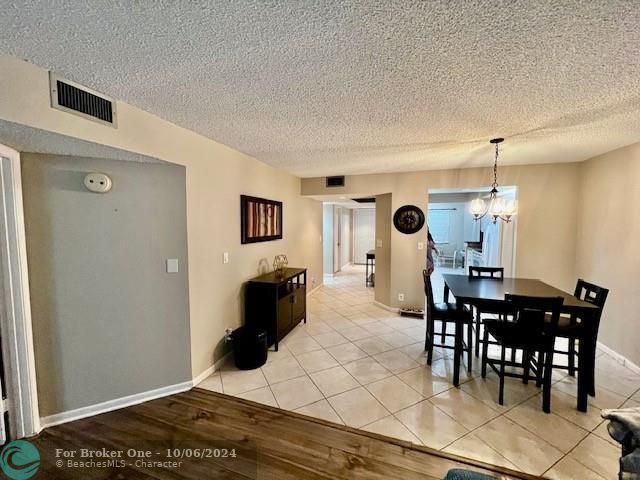 For Sale: $209,950 (2 beds, 2 baths, 1275 Square Feet)