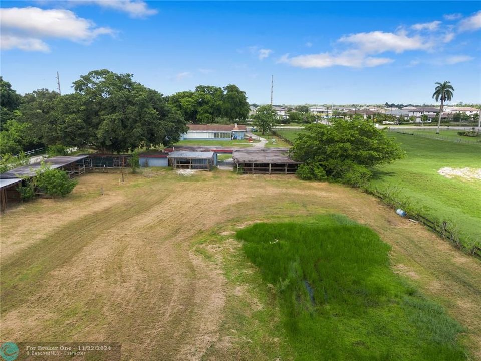 Active With Contract: $5,000 (3 beds, 2 baths, 2877 Square Feet)