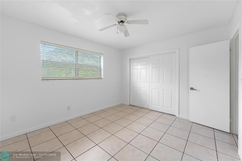 Active With Contract: $5,000 (3 beds, 2 baths, 2877 Square Feet)