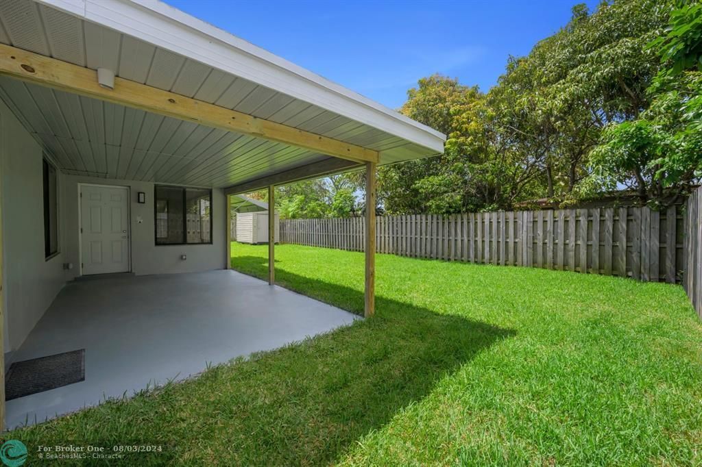 For Sale: $499,000 (3 beds, 2 baths, 1635 Square Feet)