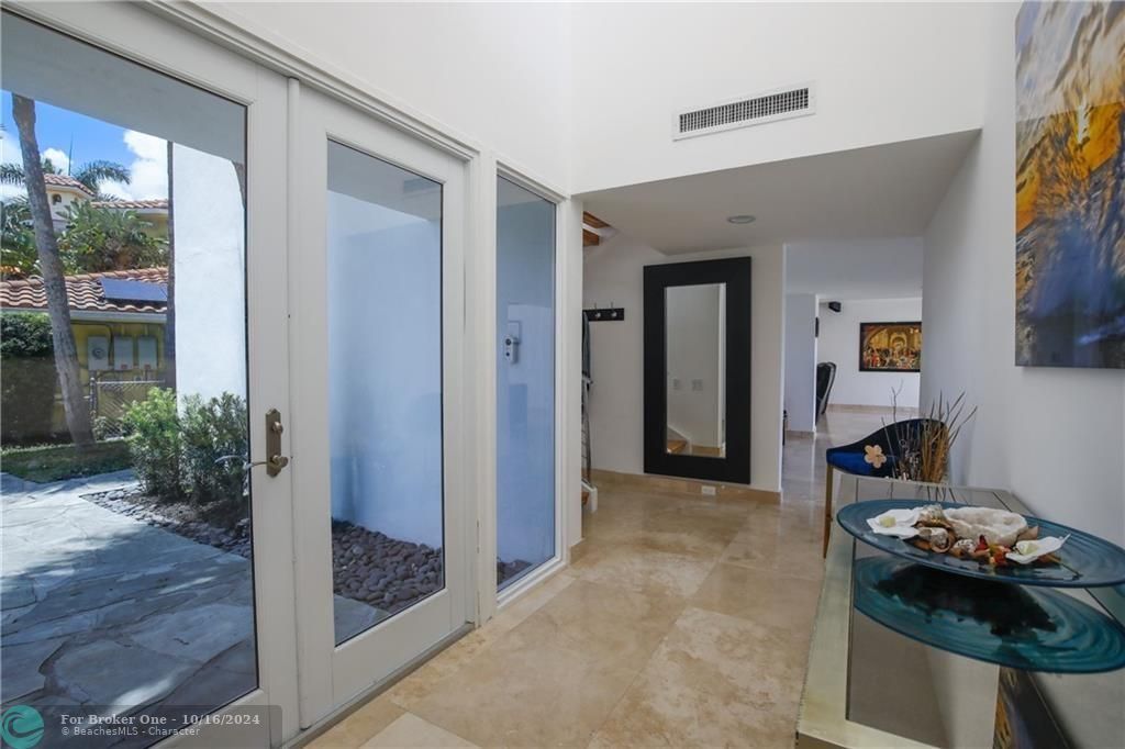 For Sale: $5,500,000 (3 beds, 4 baths, 4991 Square Feet)