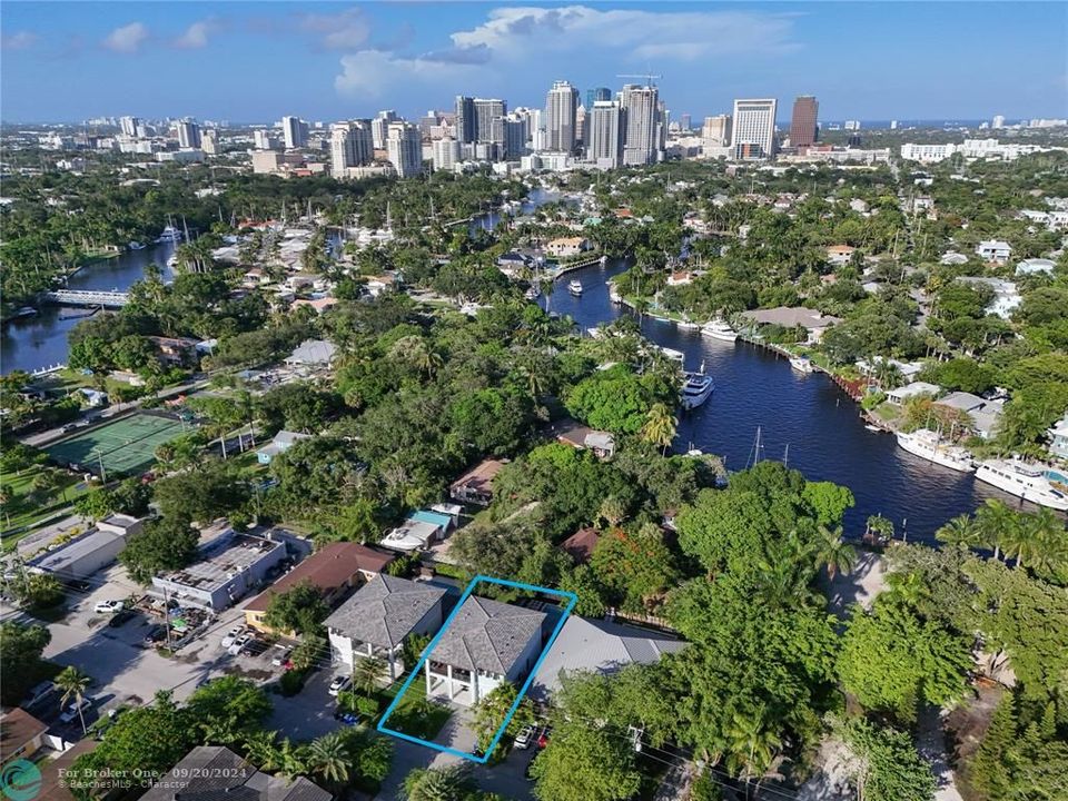 Active With Contract: $1,850,000 (4 beds, 4 baths, 2730 Square Feet)