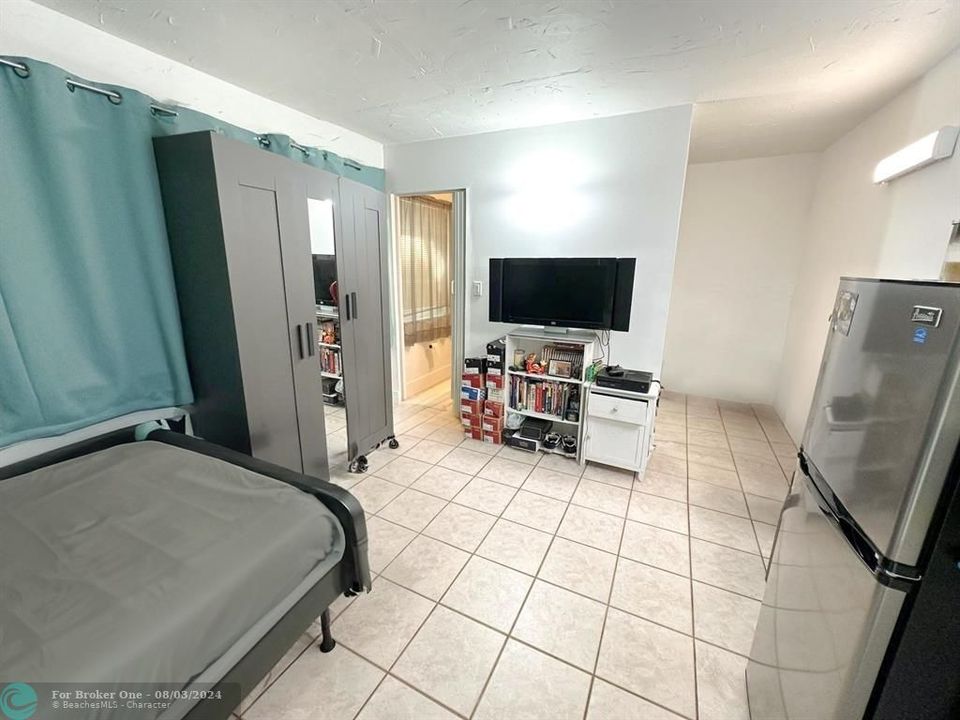 Vendido Recientemente: $495,000 (3 camas, 2 baños, 1387 Pies cuadrados)