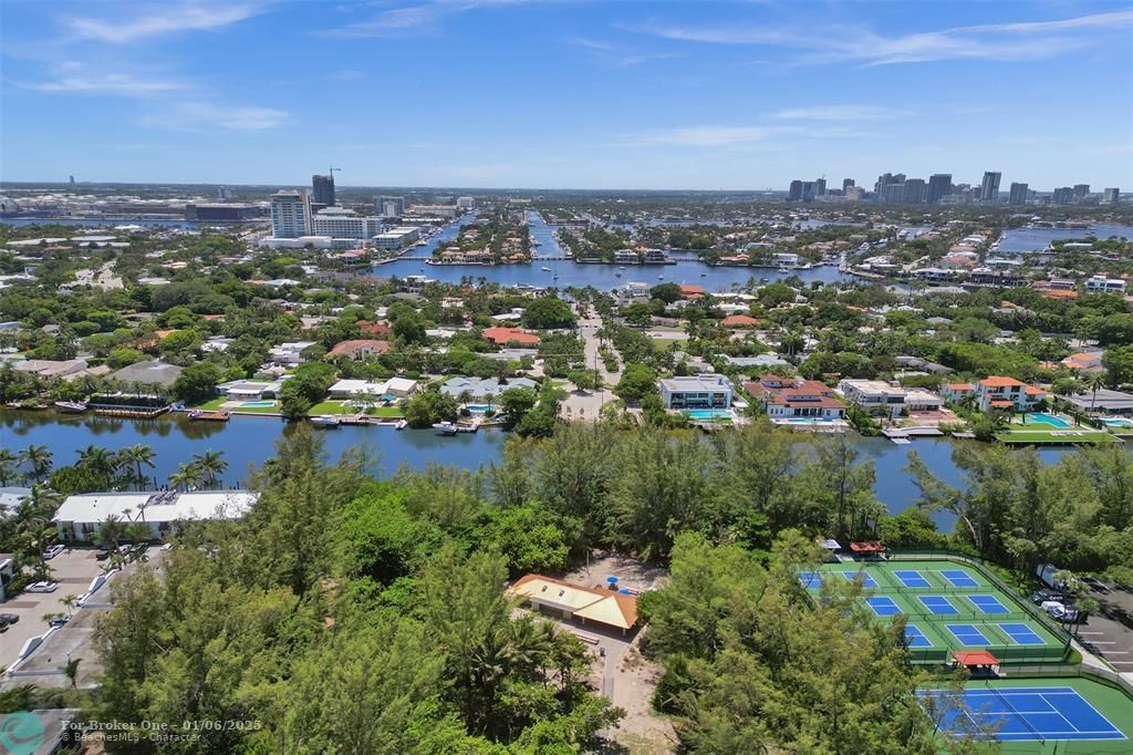 For Sale: $6,000,000 (4 beds, 3 baths, 2845 Square Feet)