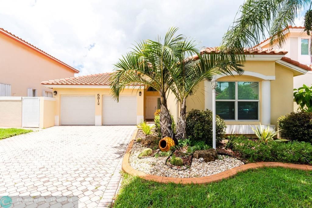 For Sale: $1,192,500 (4 beds, 2 baths, 2178 Square Feet)