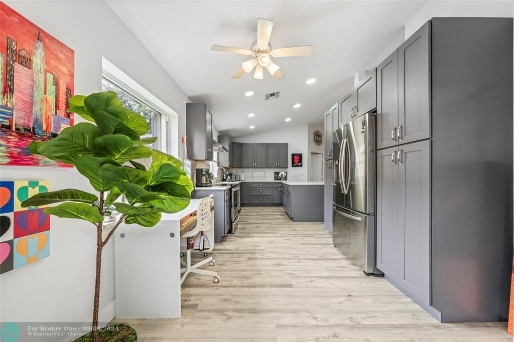 Active With Contract: $485,000 (3 beds, 2 baths, 1696 Square Feet)