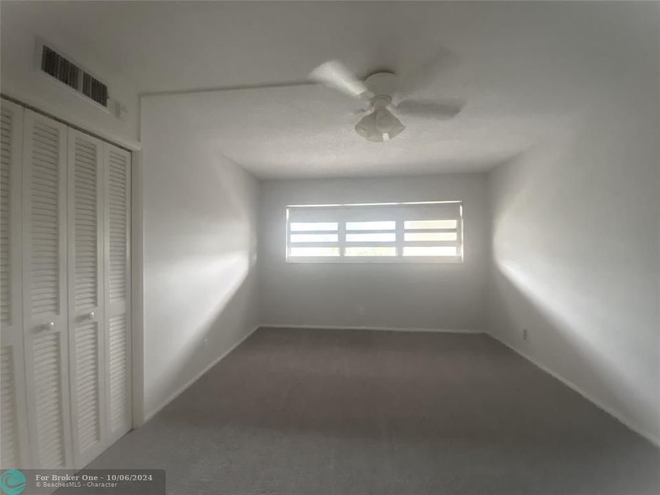 For Sale: $228,000 (2 beds, 2 baths, 1150 Square Feet)