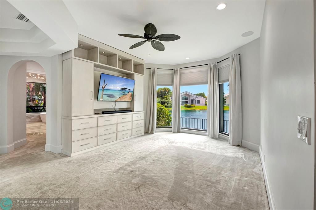 Active With Contract: $2,300,000 (4 beds, 4 baths, 3294 Square Feet)