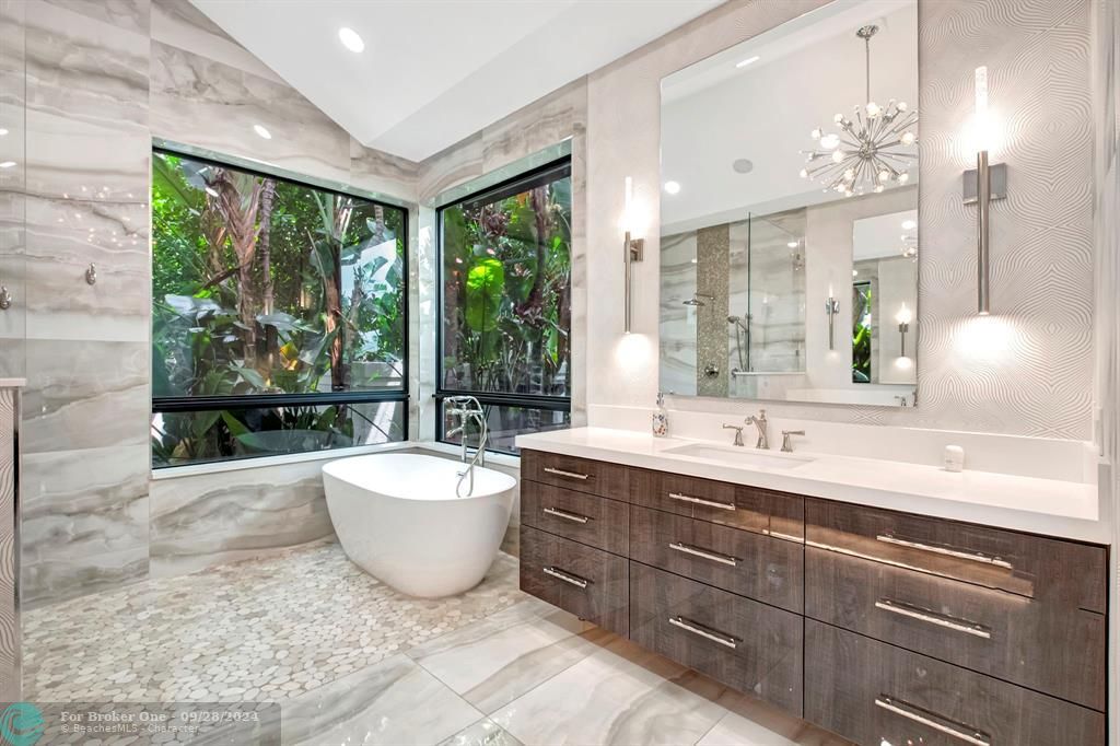 Active With Contract: $2,300,000 (4 beds, 4 baths, 3294 Square Feet)