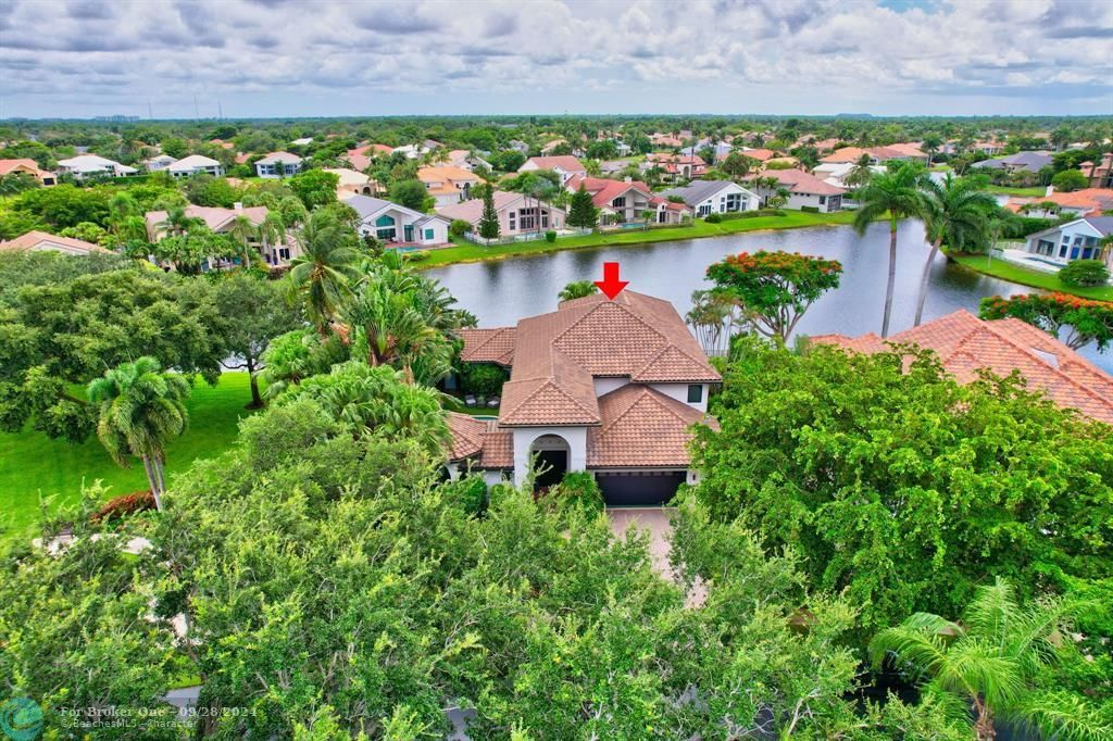 Active With Contract: $2,300,000 (4 beds, 4 baths, 3294 Square Feet)