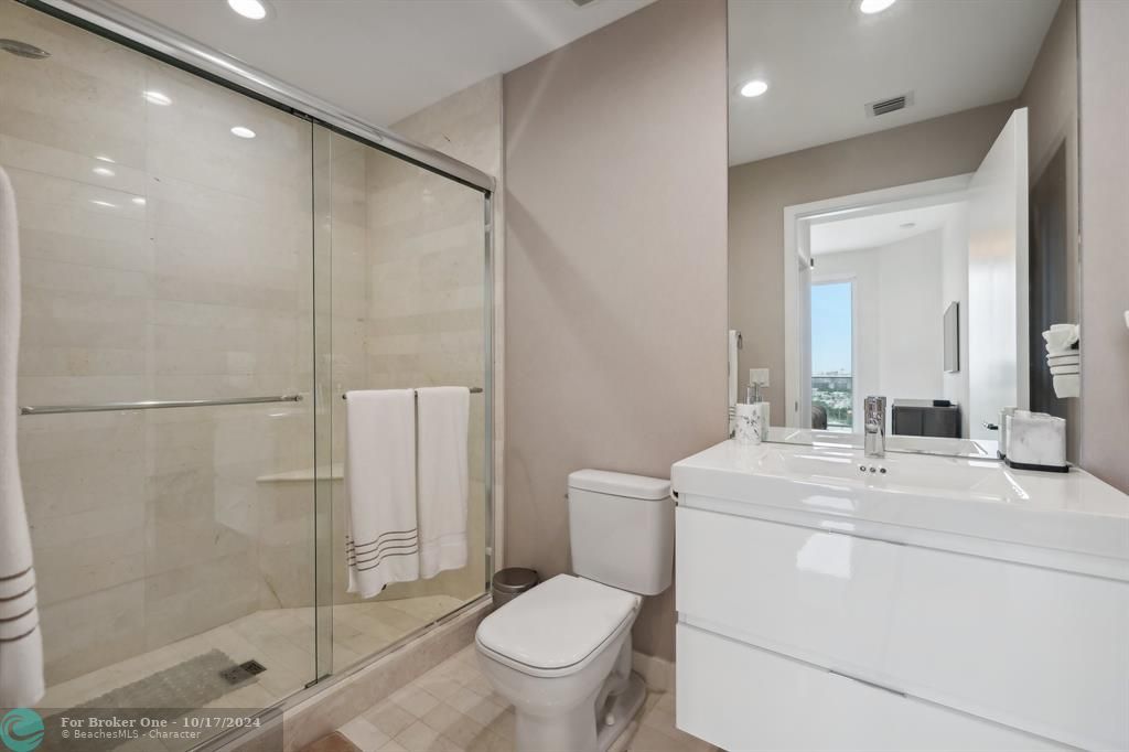 Recently Sold: $1,595,000 (3 beds, 3 baths, 2158 Square Feet)