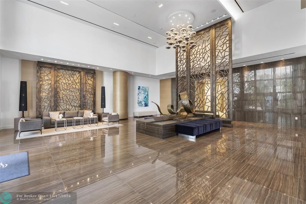 Recently Sold: $1,595,000 (3 beds, 3 baths, 2158 Square Feet)