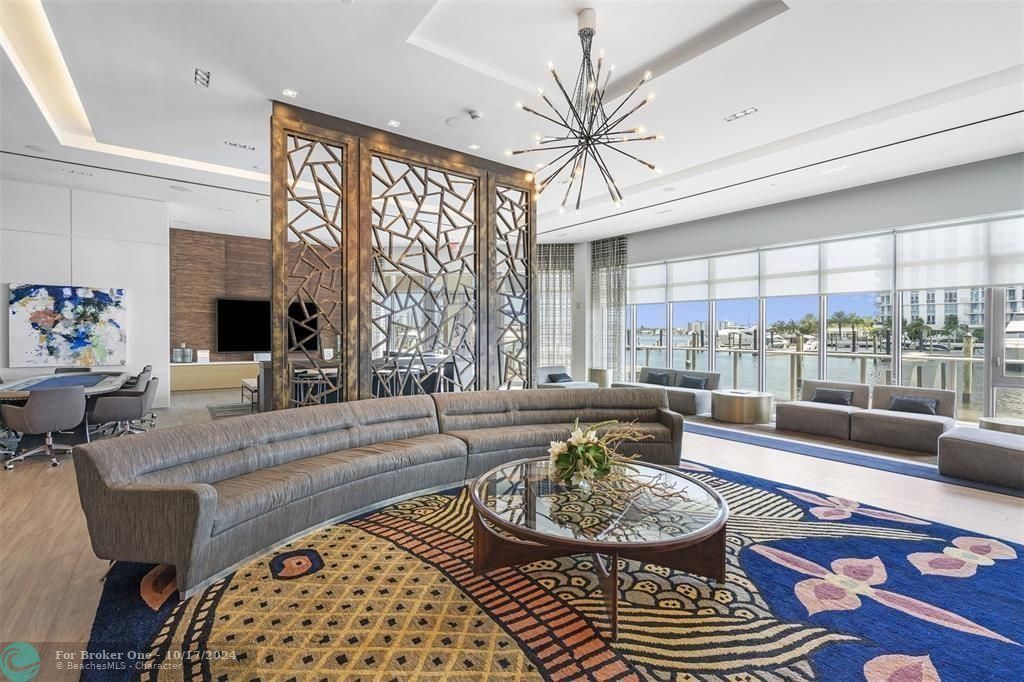 Recently Sold: $1,595,000 (3 beds, 3 baths, 2158 Square Feet)