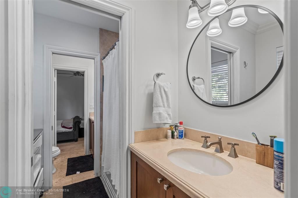 Active With Contract: $1,599,000 (4 beds, 2 baths, 2492 Square Feet)