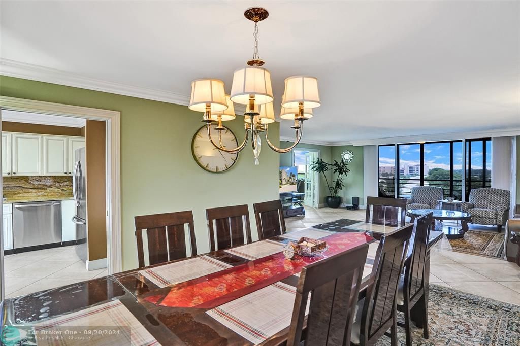 Active With Contract: $4,600 (3 beds, 2 baths, 1672 Square Feet)