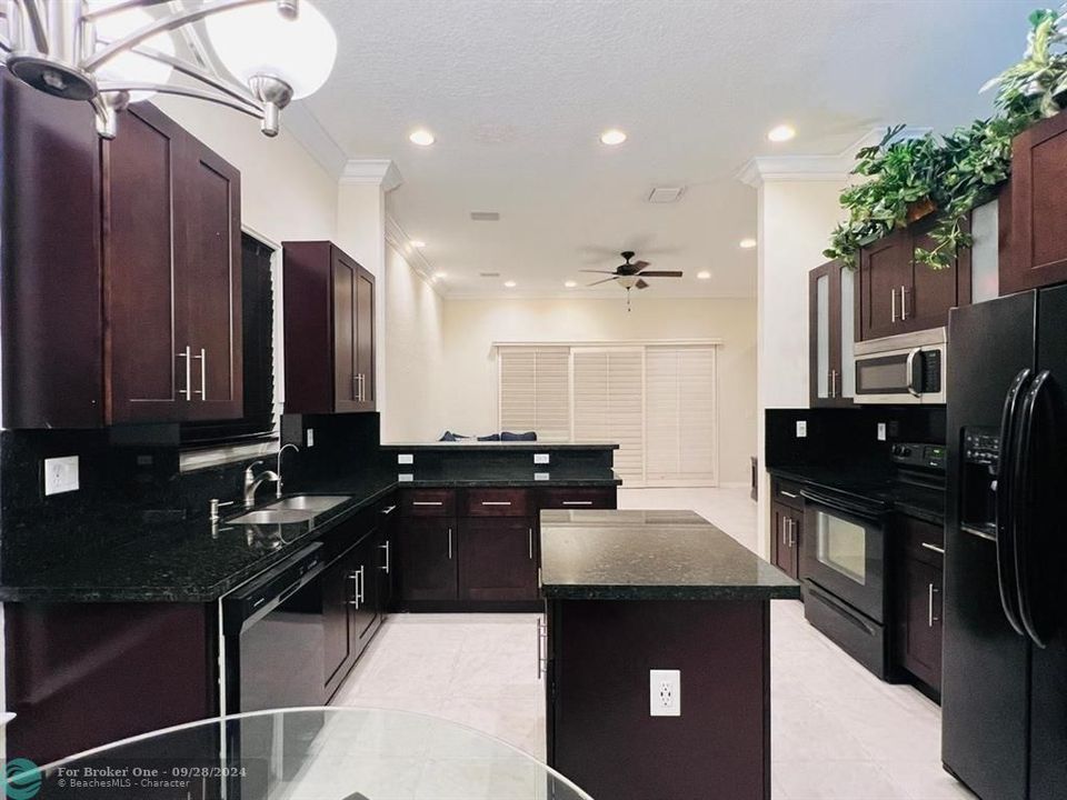 Active With Contract: $4,500 (4 beds, 2 baths, 2443 Square Feet)