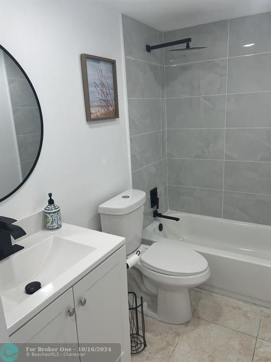 Active With Contract: $2,000 (2 beds, 2 baths, 1167 Square Feet)