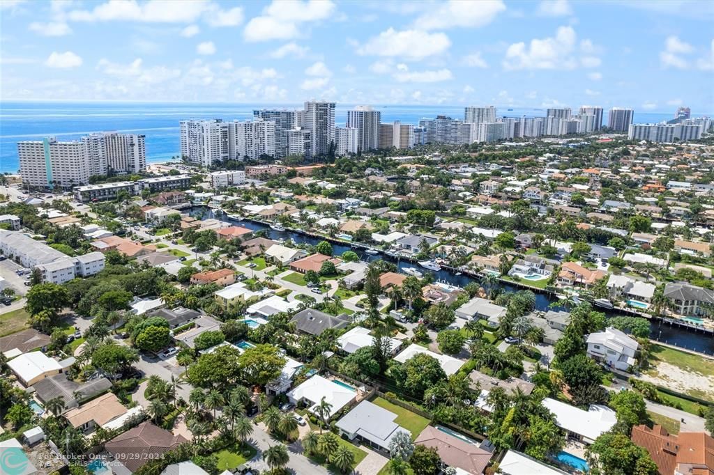 Active With Contract: $2,250,000 (4 beds, 3 baths, 2850 Square Feet)