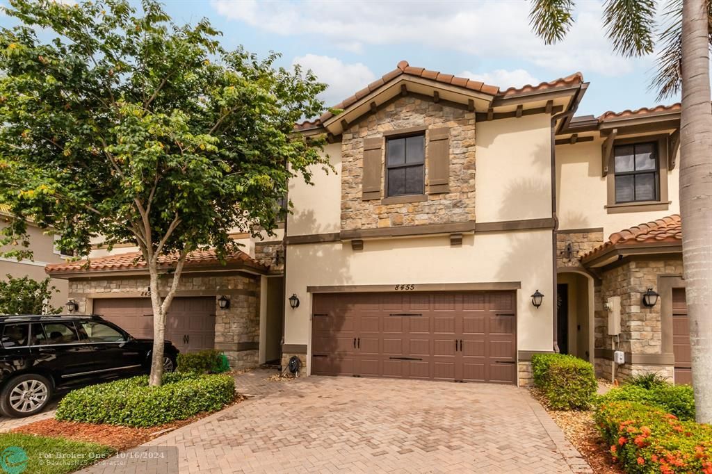 Active With Contract: $4,200 (4 beds, 3 baths, 1967 Square Feet)