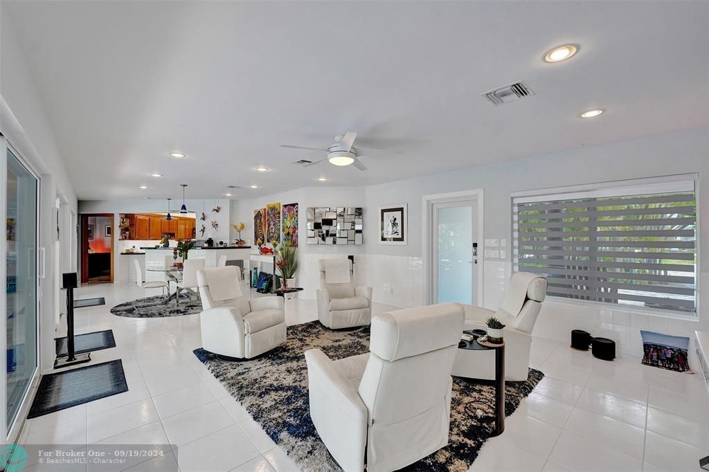 Active With Contract: $2,299,000 (4 beds, 3 baths, 2341 Square Feet)