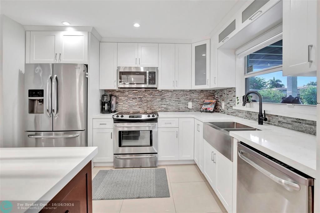 Recently Sold: $635,000 (3 beds, 2 baths, 1574 Square Feet)