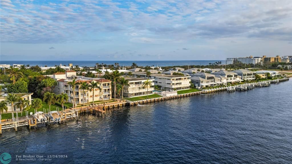 Active With Contract: $695,000 (3 beds, 2 baths, 1826 Square Feet)