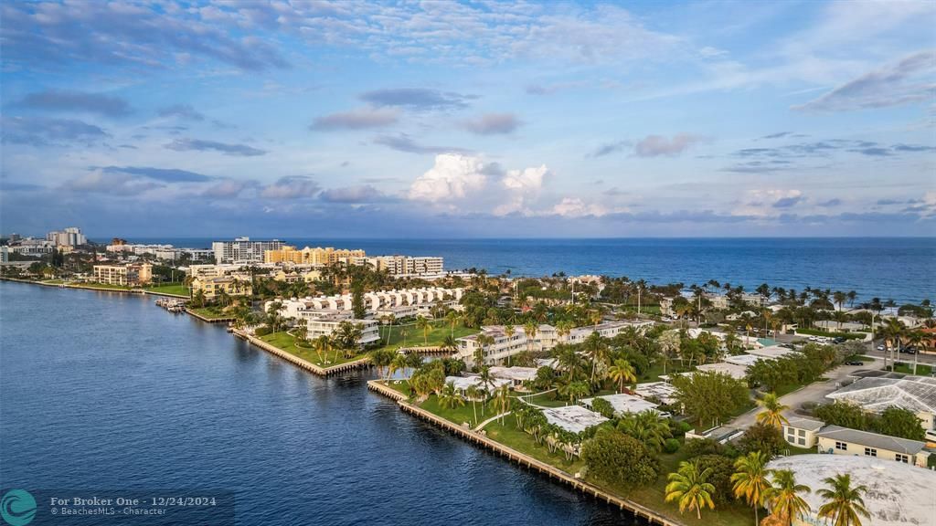 Active With Contract: $695,000 (3 beds, 2 baths, 1826 Square Feet)