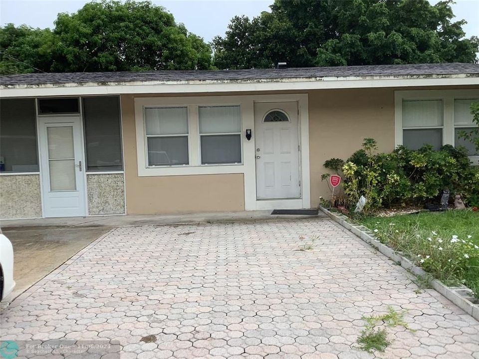 For Rent: $3,300 (3 beds, 2 baths, 0 Square Feet)