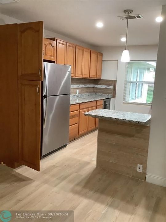 For Rent: $3,300 (3 beds, 2 baths, 0 Square Feet)