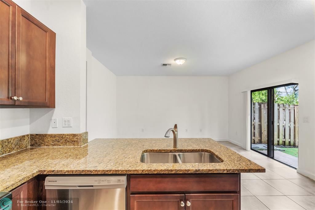 Active With Contract: $3,500 (4 beds, 2 baths, 1920 Square Feet)