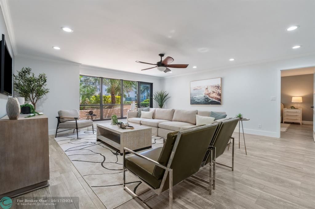 Active With Contract: $699,000 (2 beds, 2 baths, 1724 Square Feet)