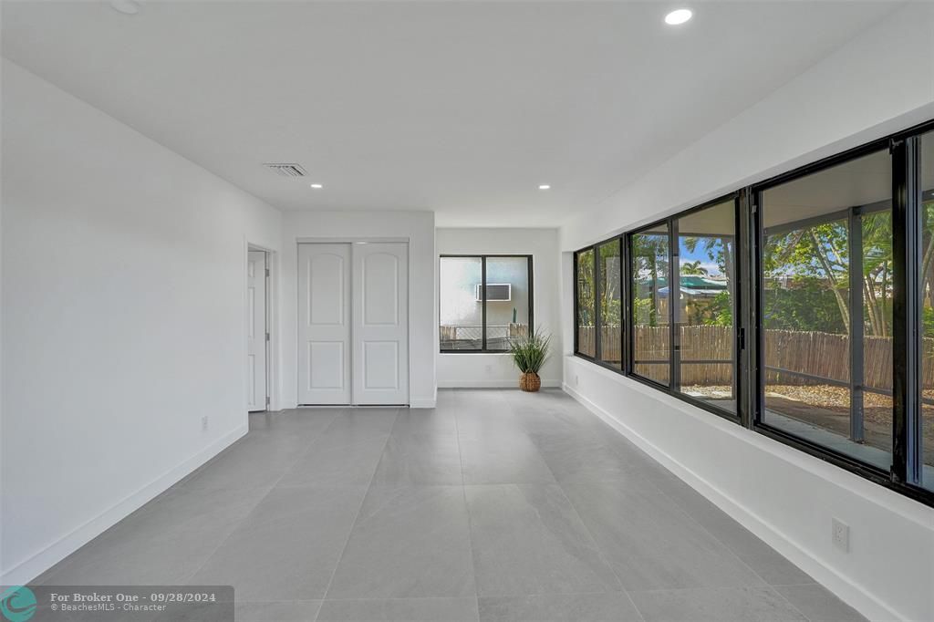 Active With Contract: $745,000 (4 beds, 3 baths, 1726 Square Feet)