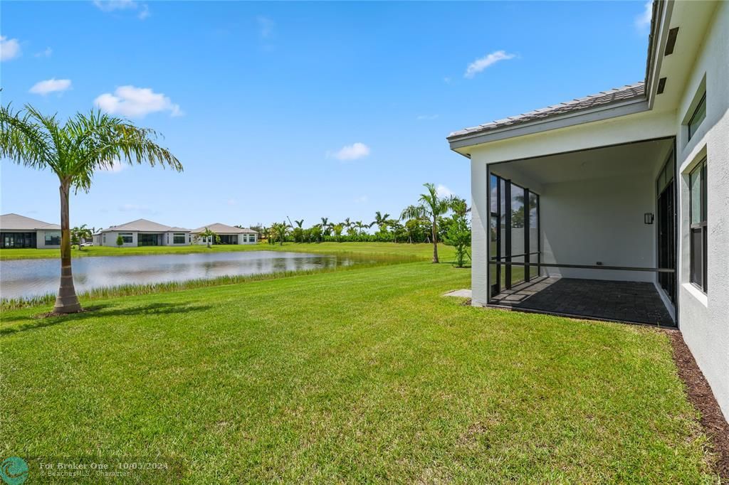 Active With Contract: $1,370,000 (3 beds, 3 baths, 2679 Square Feet)